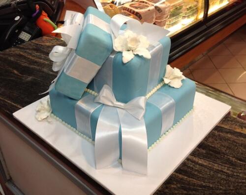 web-tiffany-box-cake-fx